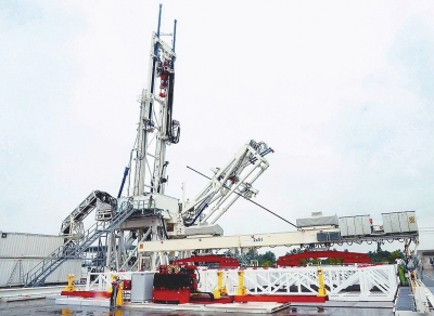 【亞洲首台全液壓智能鑽機】四氟香蕉视频APP污版合同