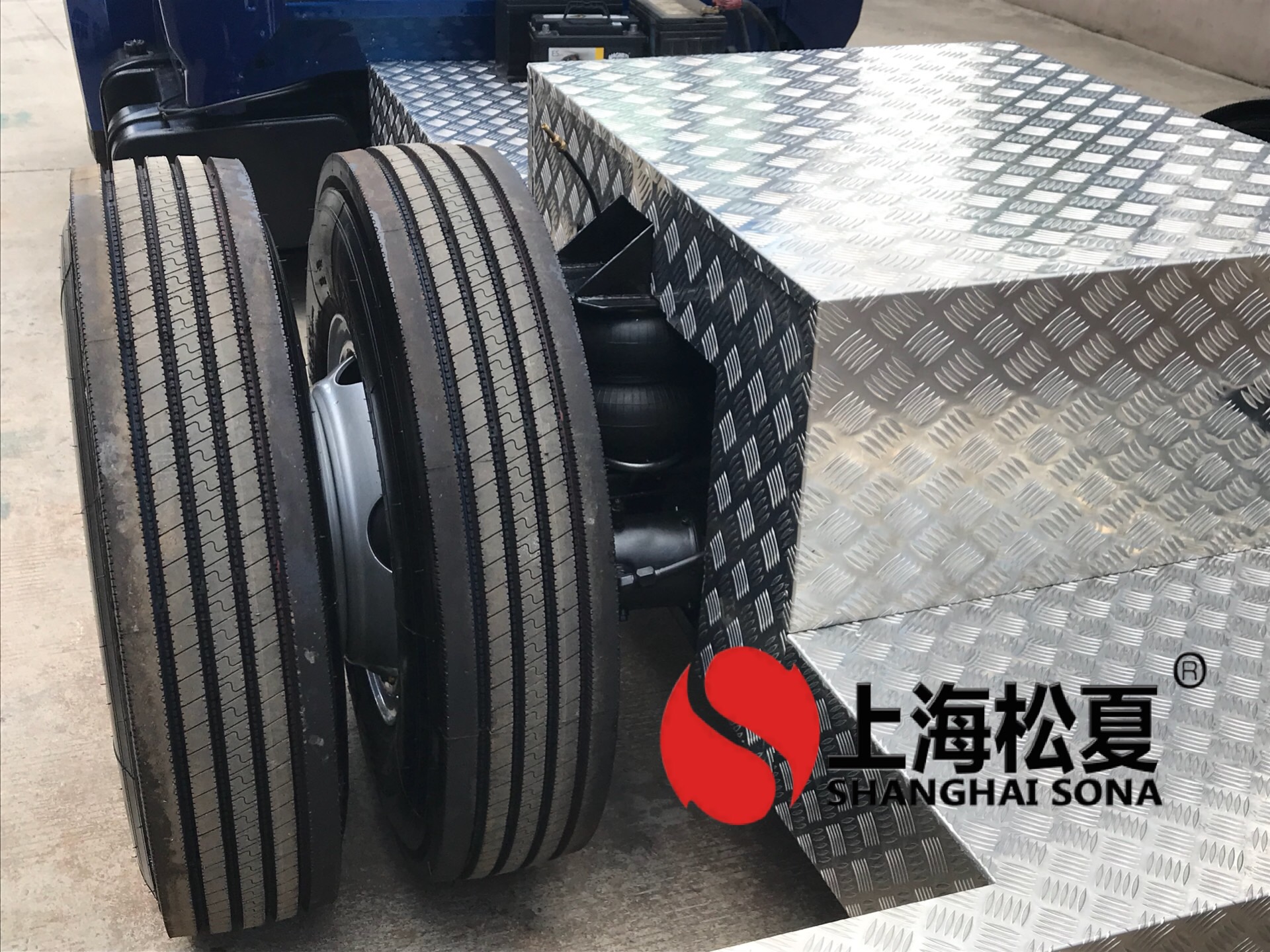 福特T700後橋改裝橡膠大香蕉影视下载