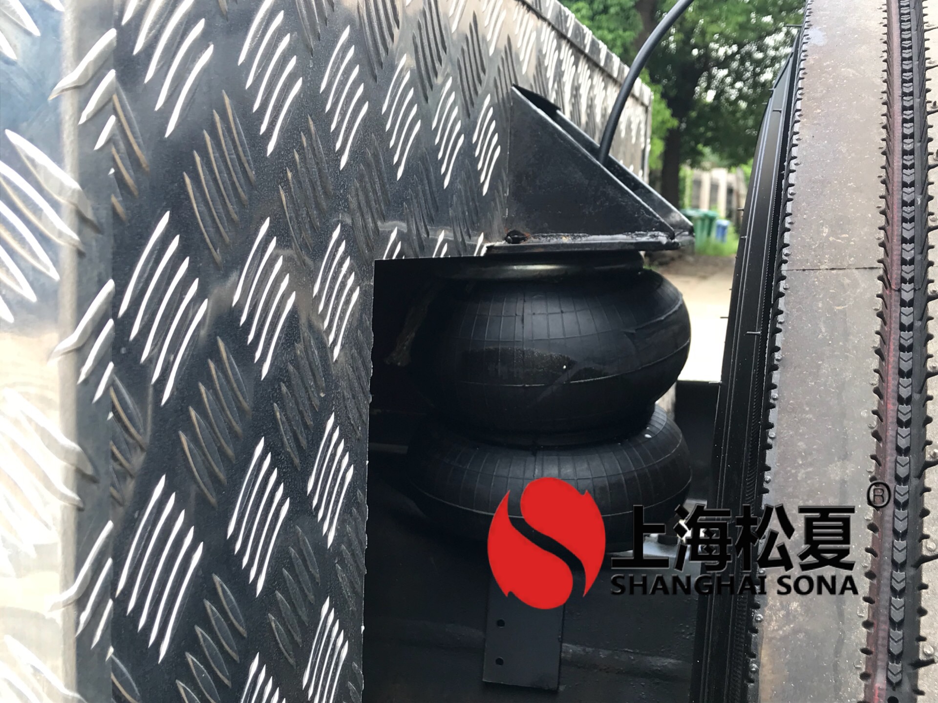 福特T700後橋改裝橡膠大香蕉影视下载